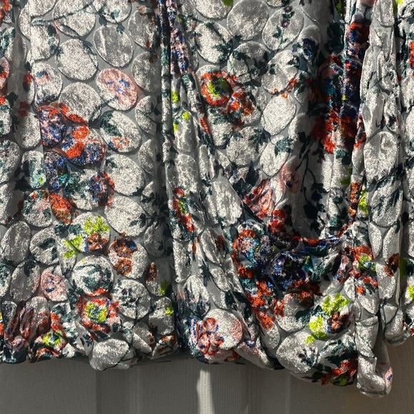 Anthropologie Maeve Umi Wrap Top size Small - Picture 7 of 8